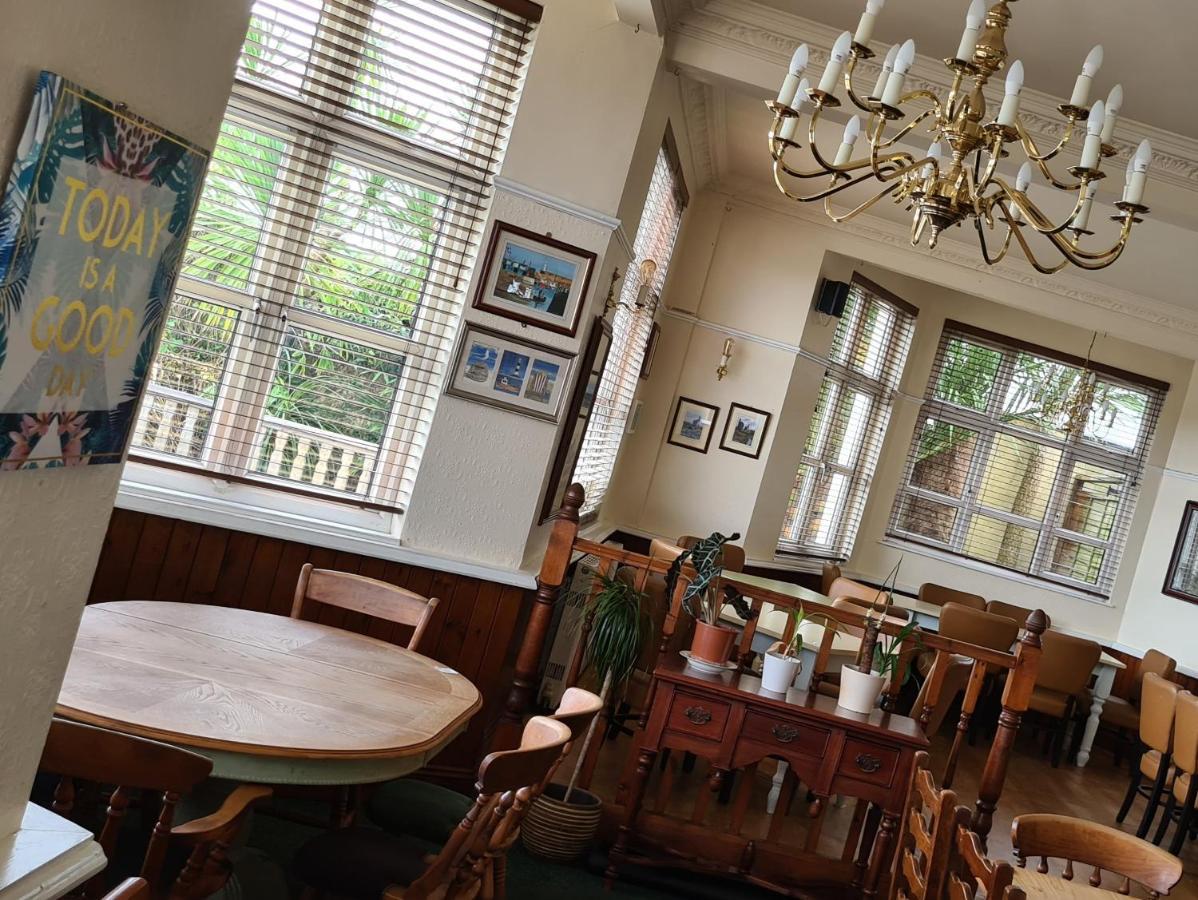 Carbeile Inn Torpoint Extérieur photo