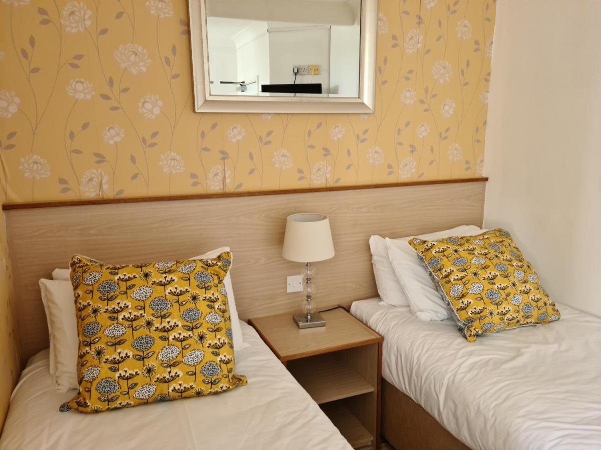 Carbeile Inn Torpoint Chambre photo
