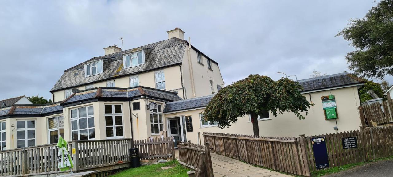 Carbeile Inn Torpoint Extérieur photo