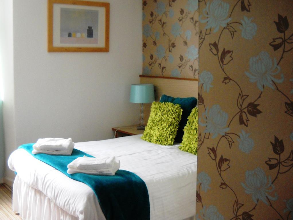 Carbeile Inn Torpoint Chambre photo